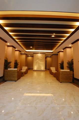 16/26 エントランス