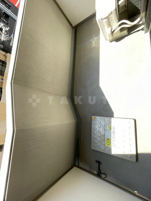 16/26 バルコニー