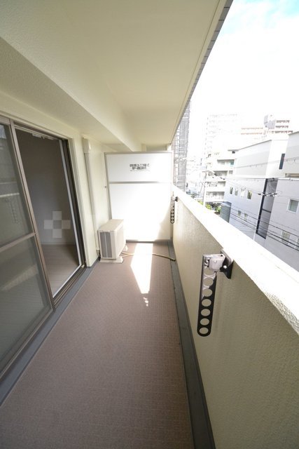 19/30 バルコニー