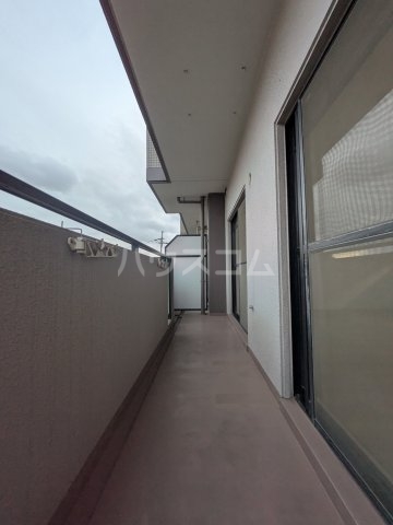 21/30 バルコニー