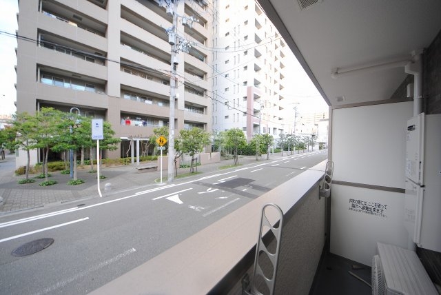 19/30 バルコニー