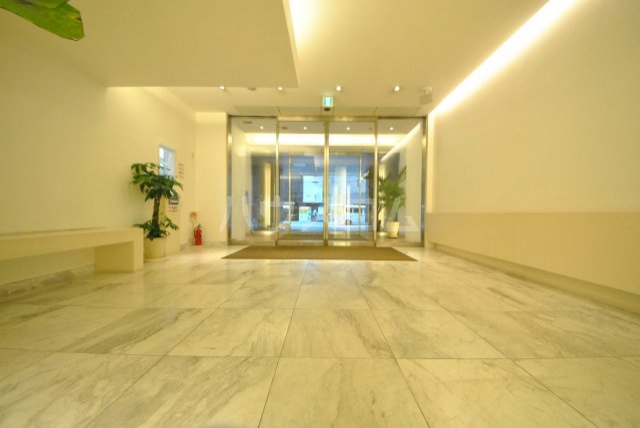 13/20 エントランス