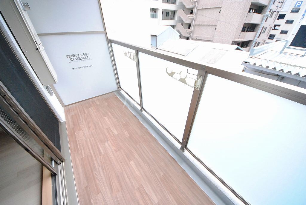 13/26 バルコニー