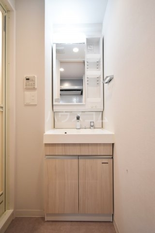 13/30 洗面