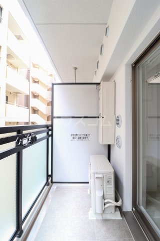 13/30 バルコニー