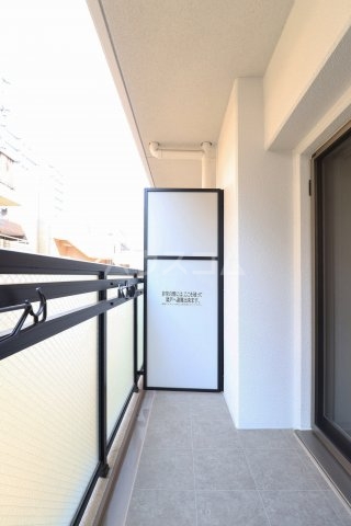 14/30 バルコニー