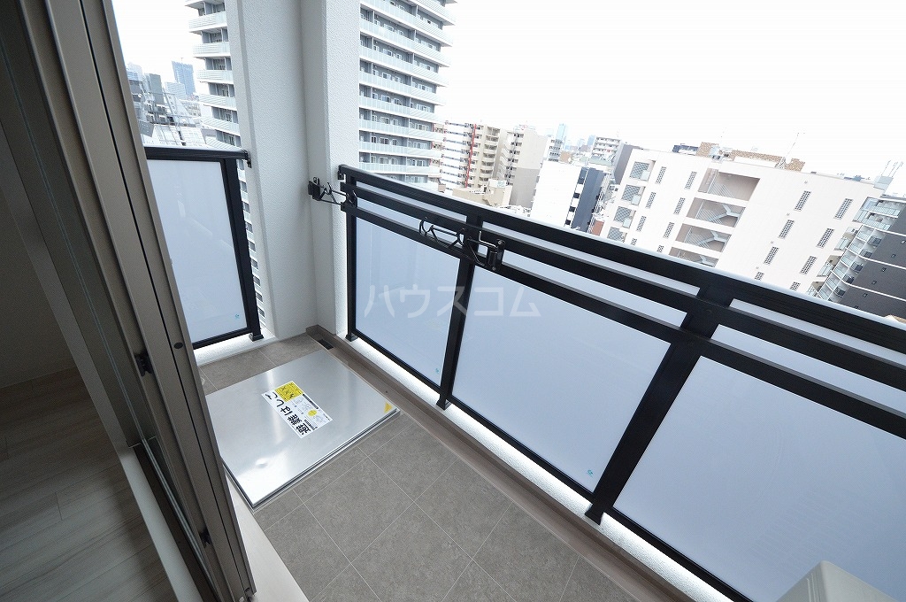 17/30 バルコニー