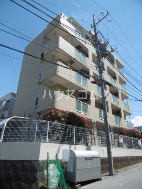 2/30 外観