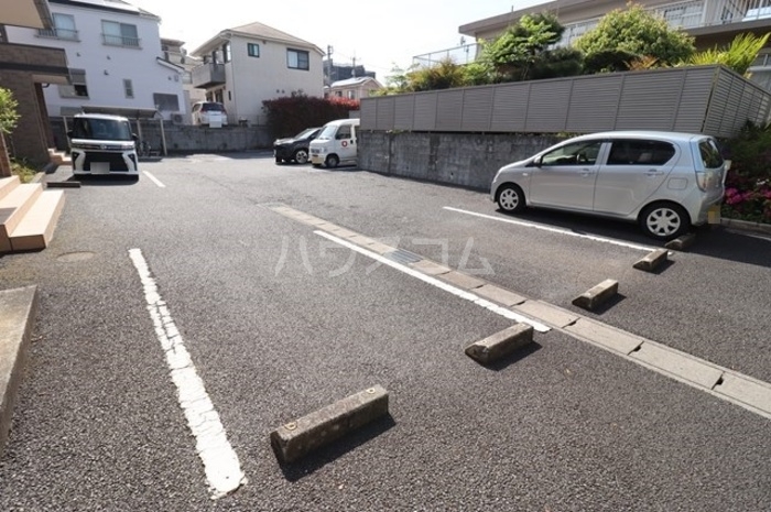 21/30 駐車場