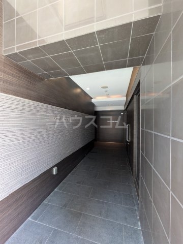 16/24 エントランス