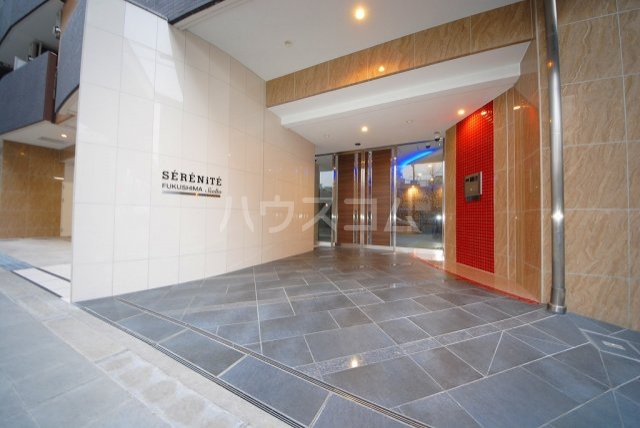 15/25 エントランス