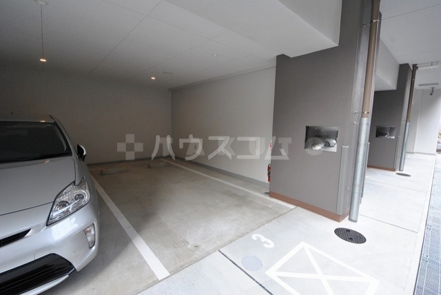 21/29 駐車場