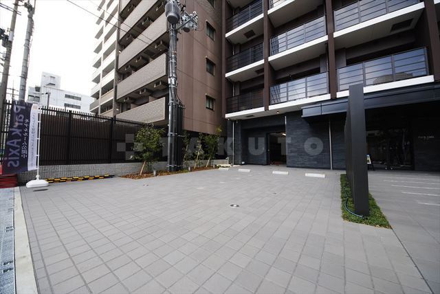 15/21 エントランス