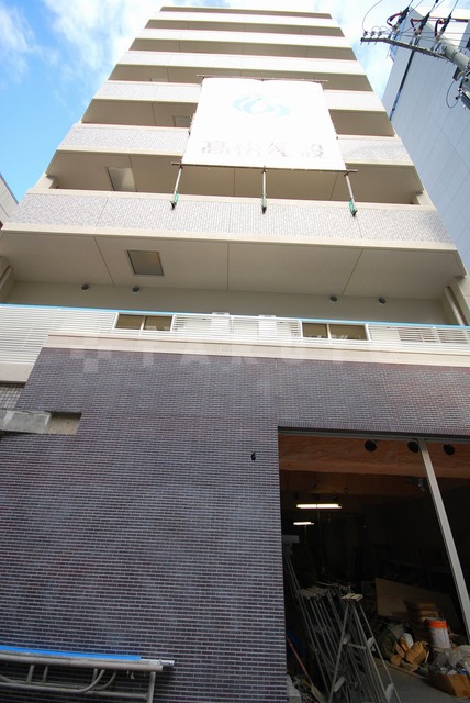 19/25 エントランス