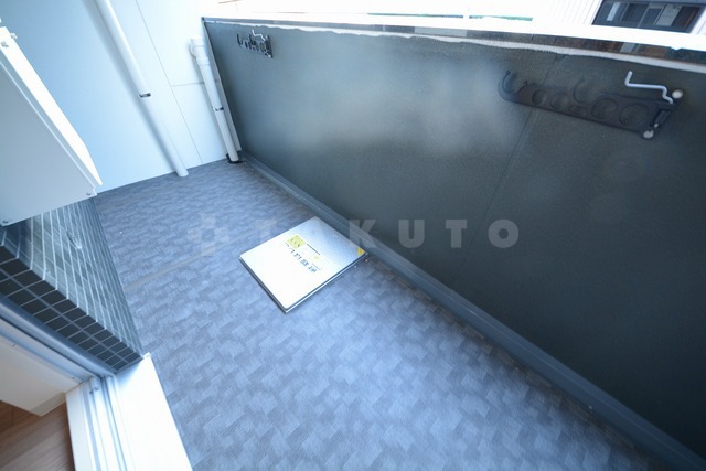 25/30 バルコニー