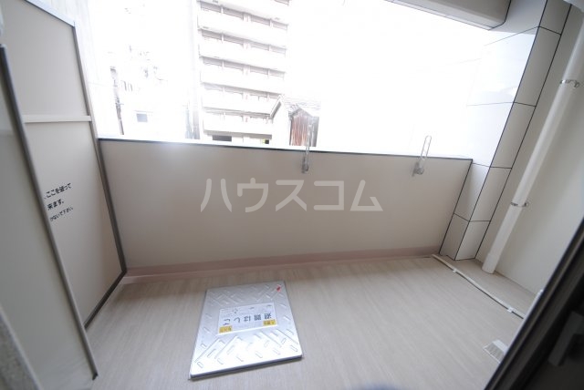 15/23 バルコニー