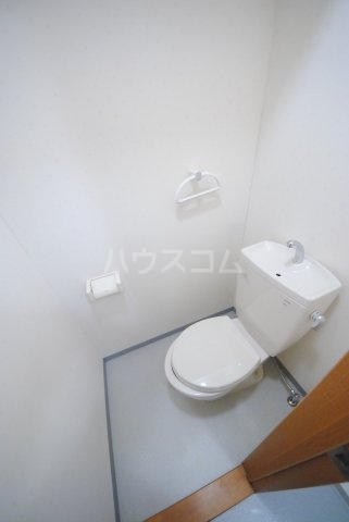 13/30 トイレ