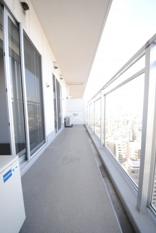 19/30 バルコニー