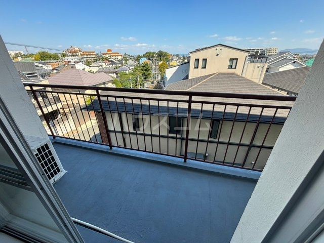 13/27 バルコニー