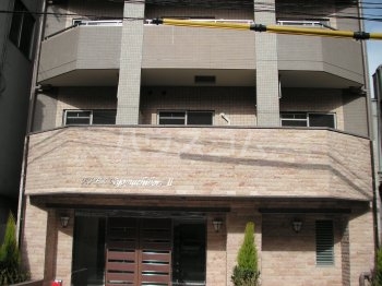 2/11 エントランス