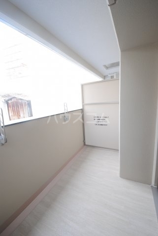 18/25 バルコニー