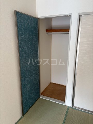 13/30 収納