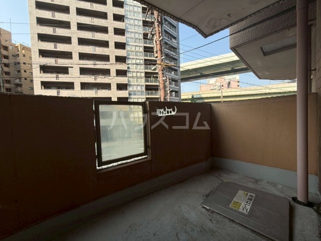 15/27 バルコニー