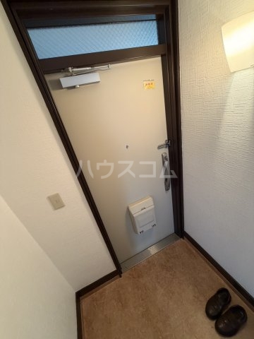 5/23 玄関