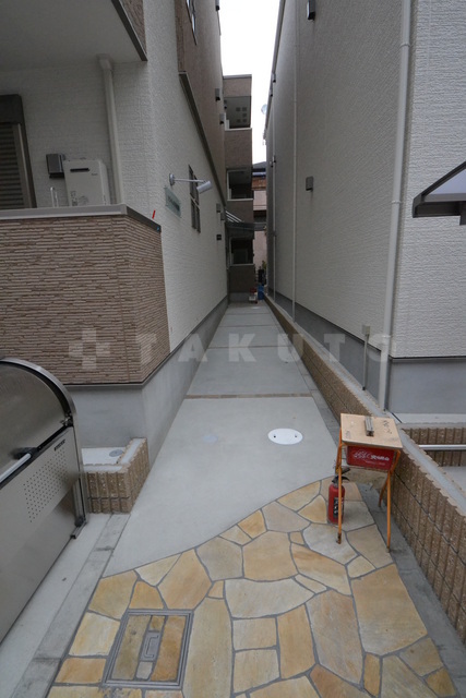 14/24 エントランス