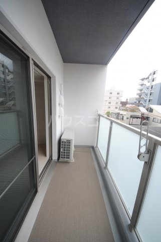 13/27 バルコニー