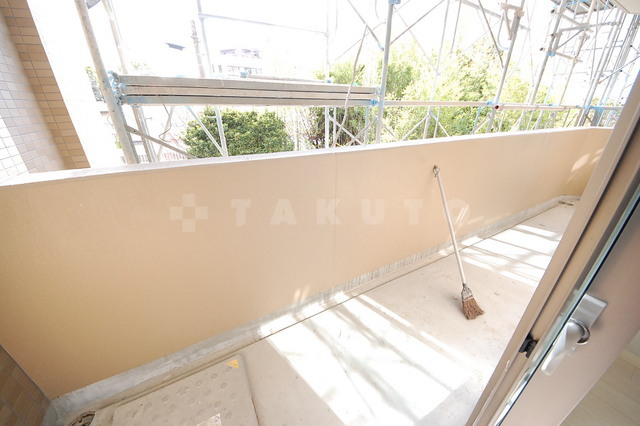 15/28 バルコニー