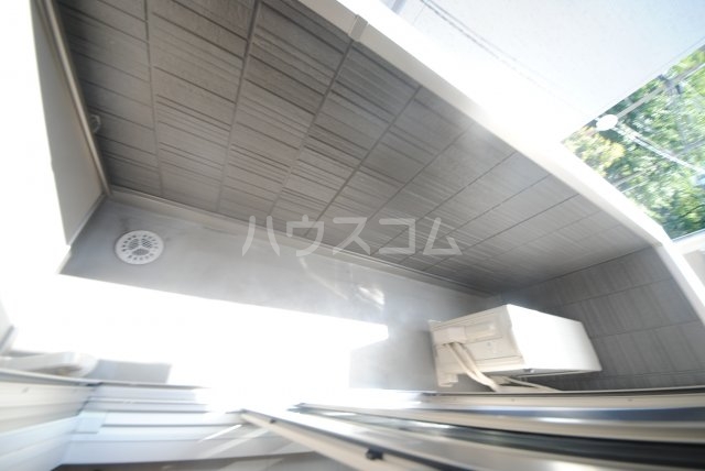 15/28 バルコニー