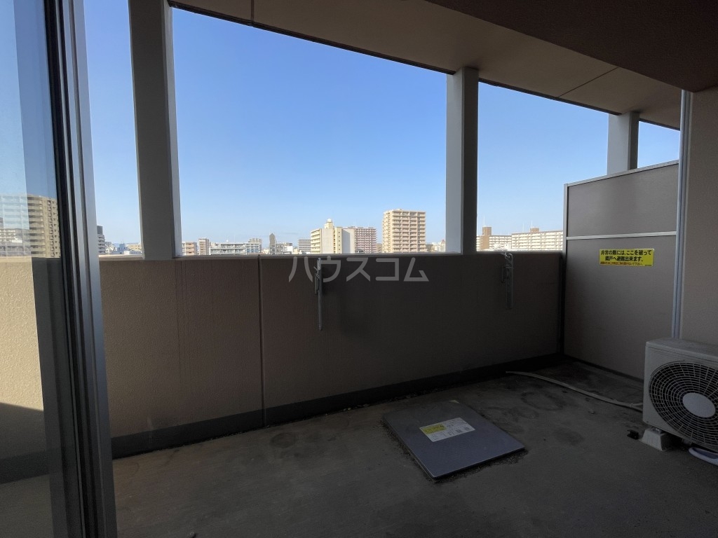 15/27 バルコニー