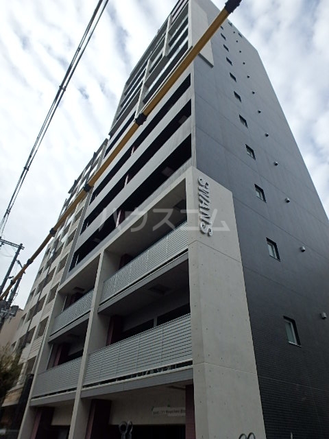 14/22 エントランス