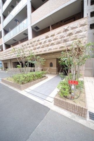 16/24 エントランス