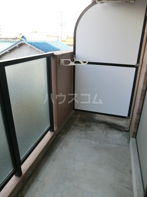 18/26 バルコニー