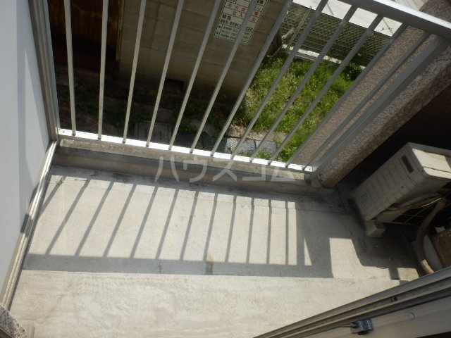 15/19 バルコニー