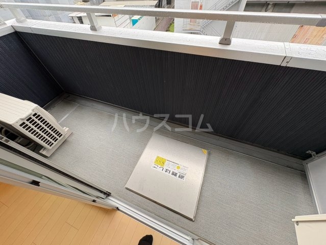 21/30 バルコニー