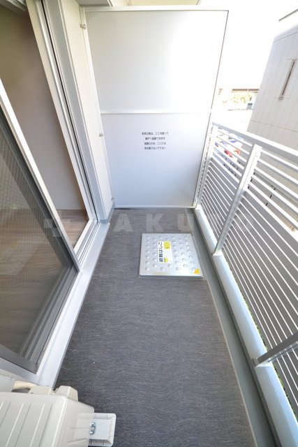 15/27 バルコニー