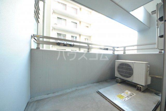 15/26 バルコニー