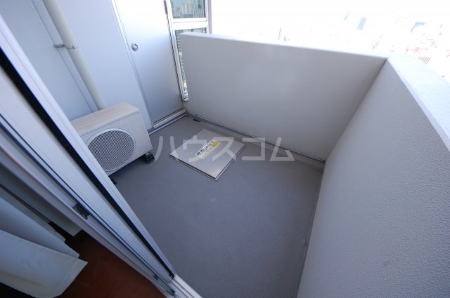 25/30 バルコニー