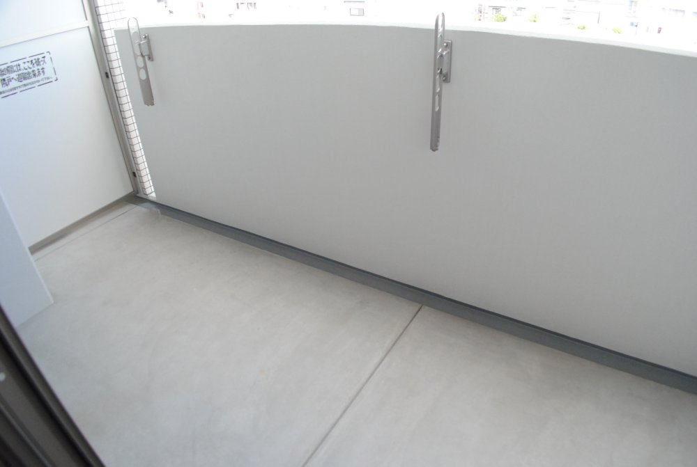 16/30 バルコニー