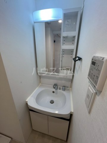 13/30 洗面