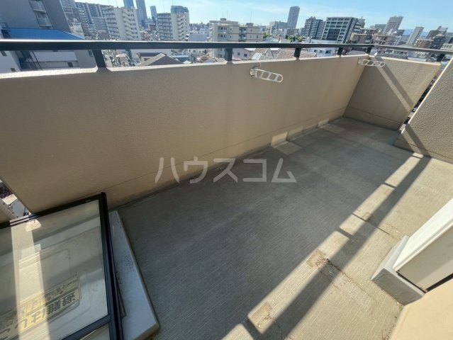19/30 バルコニー