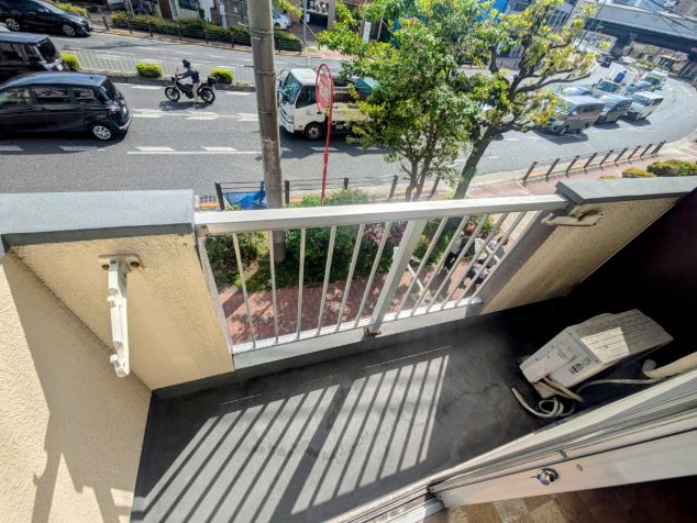 15/28 バルコニー