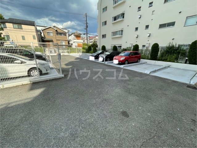 29/30 駐車場