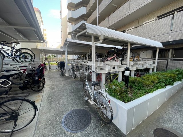 28/30 駐車場