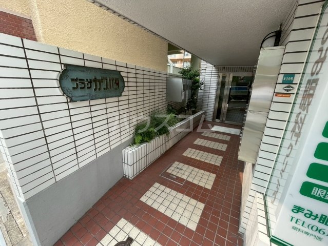 29/30 エントランス