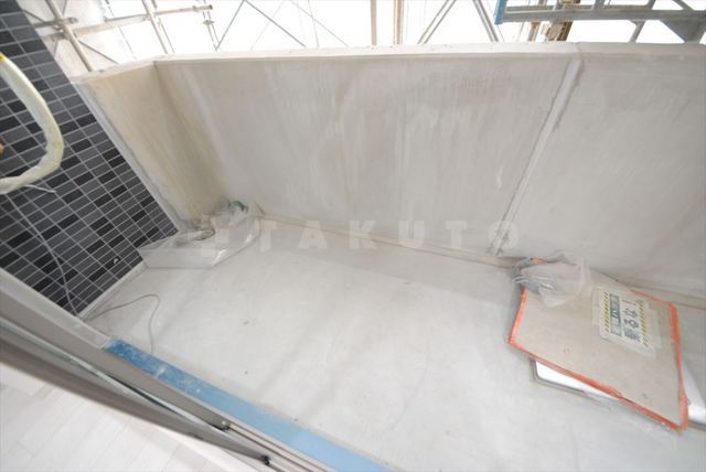 21/30 バルコニー