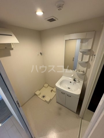 14/28 洗面